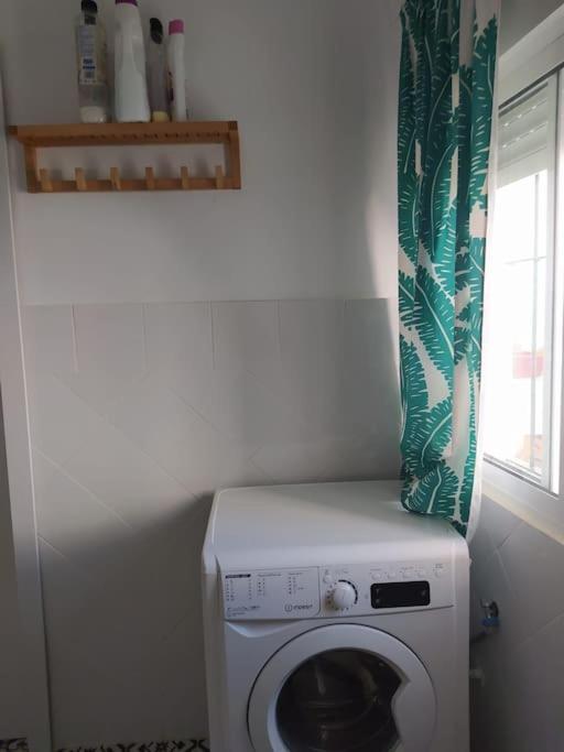 Casa Con Piscina Cerca De Sevilla Carrion de Los Cespedes Bagian luar foto