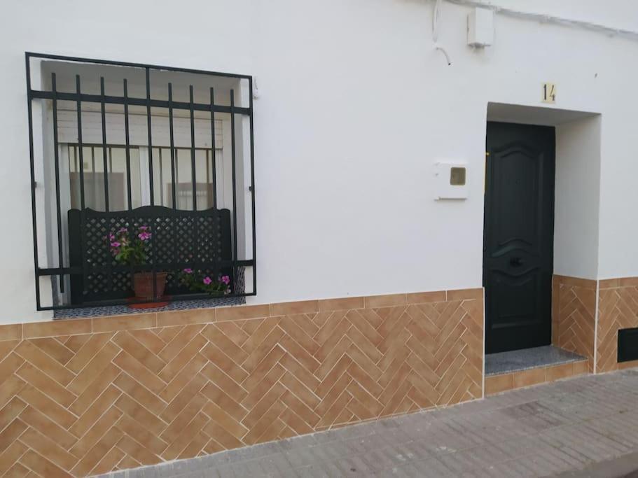 Casa Con Piscina Cerca De Sevilla Carrion de Los Cespedes Bagian luar foto