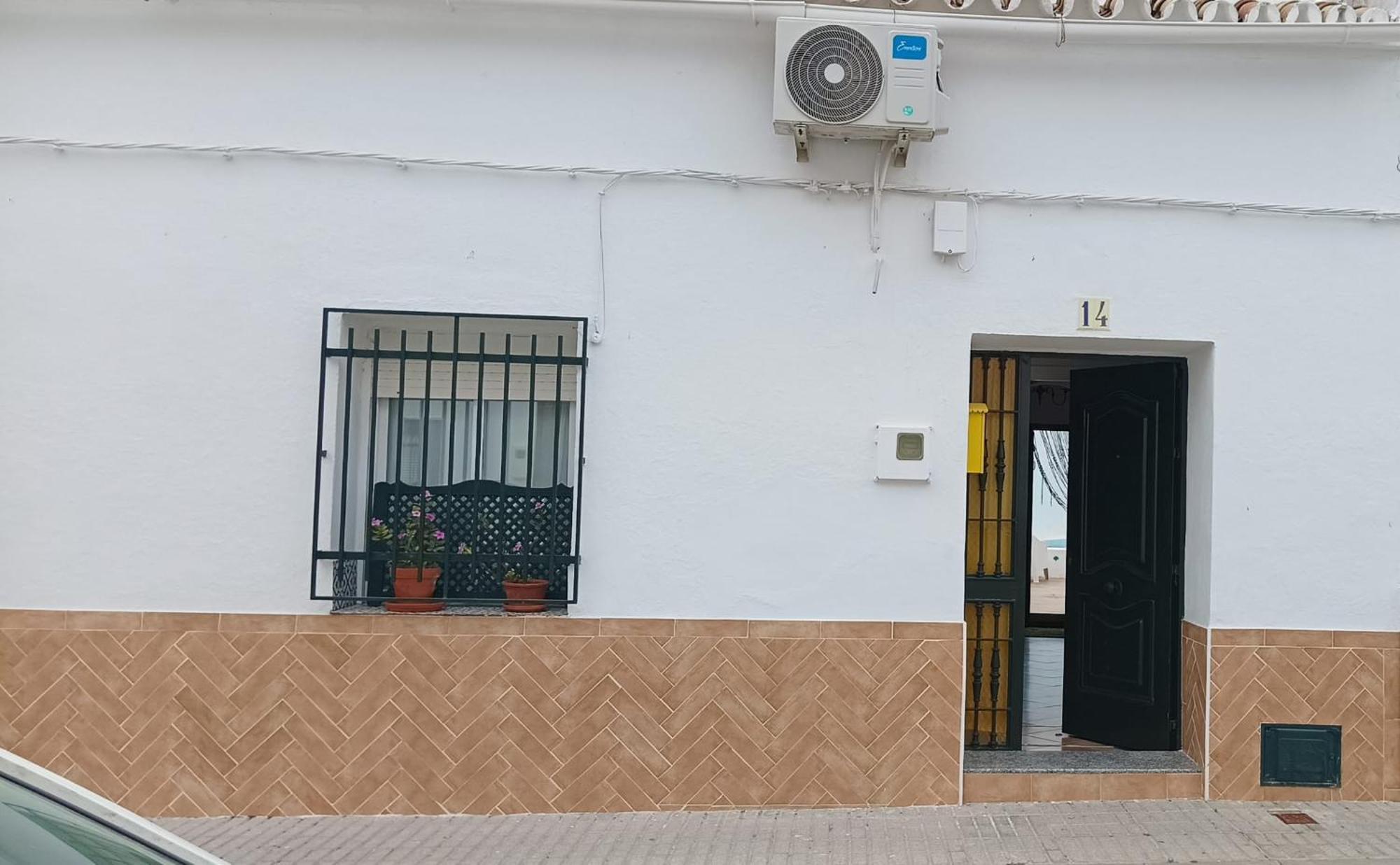 Casa Con Piscina Cerca De Sevilla Carrion de Los Cespedes Bagian luar foto